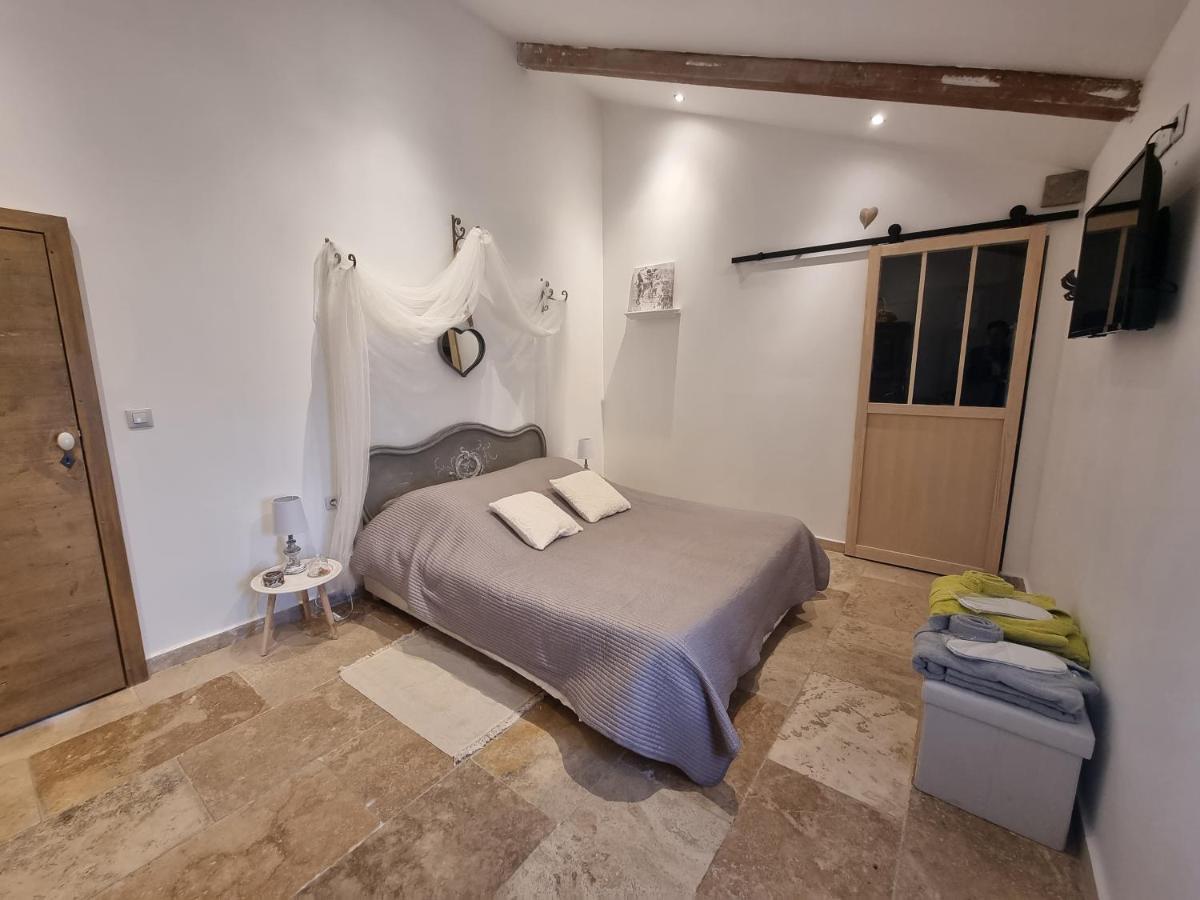 La Bastide Bed & Breakfast Bédarrides Eksteriør bilde