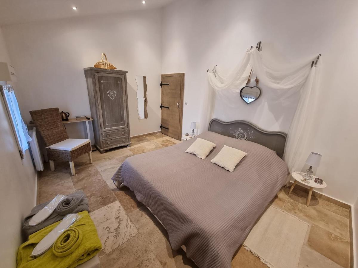 La Bastide Bed & Breakfast Bédarrides Eksteriør bilde