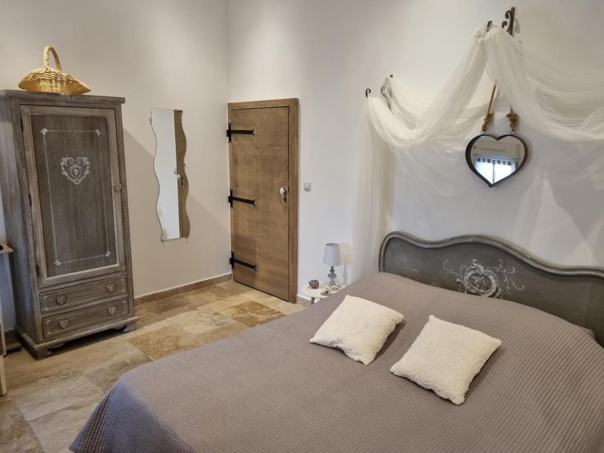 La Bastide Bed & Breakfast Bédarrides Eksteriør bilde
